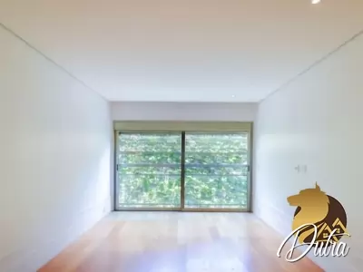 Padrão Jardim Europa 685m² 04 Dormitórios 04 Suítes 4 Vagas