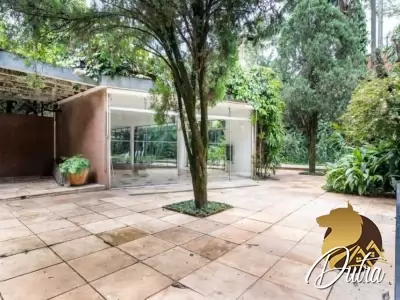 Padrão Jardim América 764m² 05 Dormitórios 02 Suítes 6 Vagas