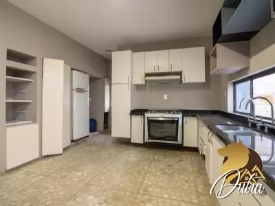 Padrão Jardim América 764m² 05 Dormitórios 02 Suítes 6 Vagas