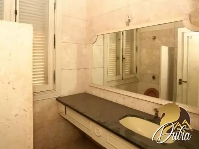 Padrão Cidade Jardim 900m² 04 Dormitórios 04 Suítes 4 Vagas