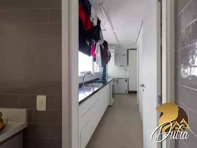 Parque Jardim das Perdizes Água Branca 241m² 04 Dormitórios 03 Suítes 3 Vagas