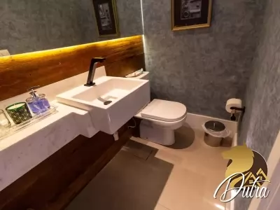 Parque Jardim das Perdizes Água Branca 241m² 04 Dormitórios 03 Suítes 3 Vagas