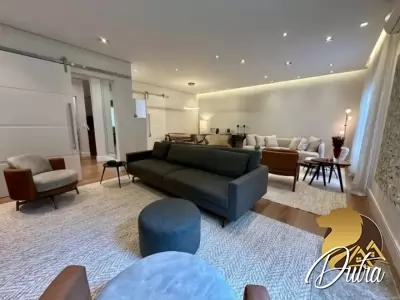 Saint James Special Houses Campo Belo 223m² 04 Dormitórios 04 Suítes 5 Vagas