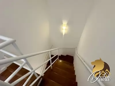 Saint James Special Houses Campo Belo 223m² 04 Dormitórios 04 Suítes 5 Vagas