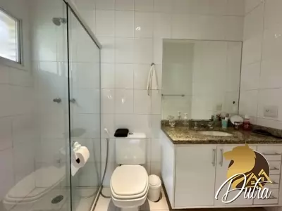 Saint James Special Houses Campo Belo 223m² 04 Dormitórios 04 Suítes 5 Vagas