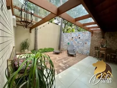 Saint James Special Houses Campo Belo 223m² 04 Dormitórios 04 Suítes 5 Vagas