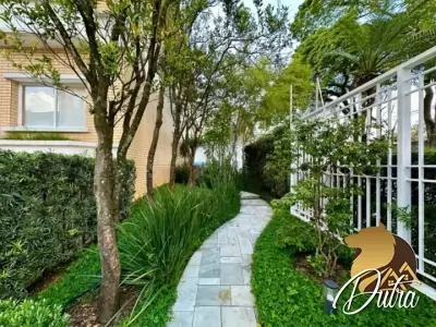 Saint James Special Houses Campo Belo 223m² 04 Dormitórios 04 Suítes 5 Vagas