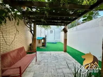 Saint James Special Houses Campo Belo 223m² 04 Dormitórios 04 Suítes 5 Vagas