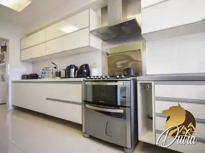 Camarotte Campo Belo Campo Belo 290m² 04 Dormitórios 04 Suítes 5 Vagas