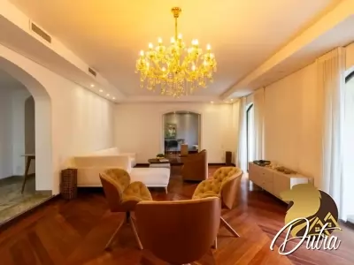 Paço de Higienopolis Santa Cecília 352m² 04 Dormitórios 04 Suítes 4 Vagas