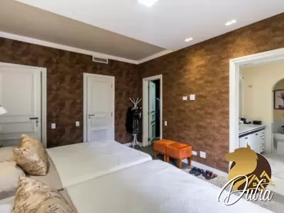 Paço de Higienopolis Santa Cecília 352m² 04 Dormitórios 04 Suítes 4 Vagas