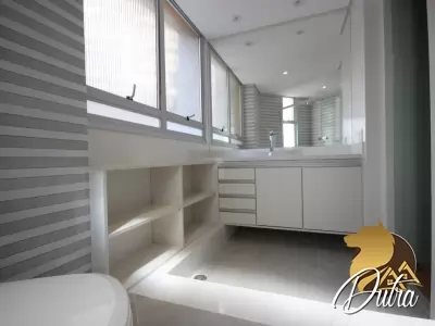 Golden Park Vila Uberabinha 244m² 04 Dormitórios 03 Suítes 3 Vagas