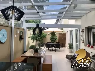 Sunset Brooklin Campo Belo 470m² 04 Dormitórios 04 Suítes 6 Vagas