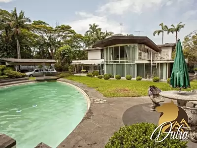 Padrão Jardim América 985m² 04 Dormitórios 04 Suítes 7 Vagas