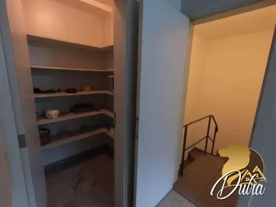 Padrão Fazenda Morumbi 400m² 03 Dormitórios 03 Suítes 6 Vagas