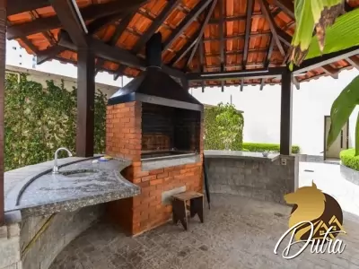 Loefgreen Vila Mariana 270m² 04 Dormitórios 02 Suítes 4 Vagas