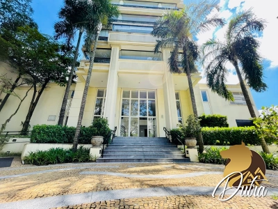 MAison Elisabeth Sumaré 215m² 03 Dormitórios 03 Suítes 4 Vagas