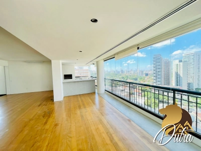 MAison Elisabeth Sumaré 215m² 03 Dormitórios 03 Suítes 4 Vagas