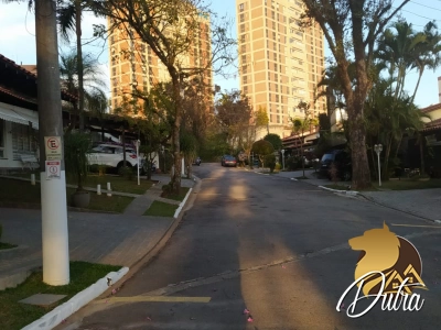 TAquaral Jardim Itapeva 200m² 03 Dormitórios 02 Suítes 4 Vagas