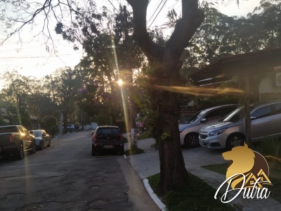 TAquaral Jardim Itapeva 200m² 03 Dormitórios 02 Suítes 4 Vagas