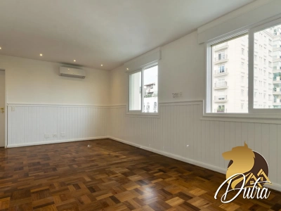 Arlene e Luciene Itaim Bibi 325m² 03 Dormitórios 03 Suítes 4 Vagas