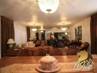 Padrão Alto de Pinheiros 453m² 04 Dormitórios 02 Suítes 6 Vagas