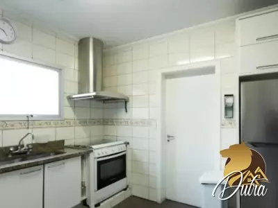 Castel Gandolfo Moema 228m² 04 Dormitórios 03 Suítes 4 Vagas