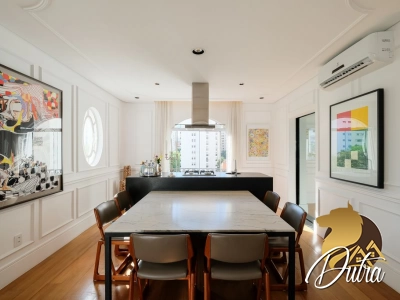 Edif. Flat Saint Regis ... 163m² 02 Dormitórios 01 Suítes 1 Vagas