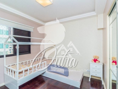 Edifício Monte Alegre Paraiso 167m² 03 Dormitórios 03 Suítes 3 Vagas