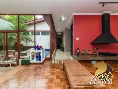 Padrão Jardim Luzitania 241m² 02 Dormitórios 02 Suítes 5 Vagas