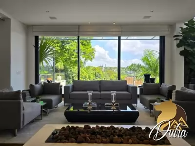 SÃO PAULO II Granja Viana 1300m² 05 Dormitórios 05 Suítes 4 Vagas