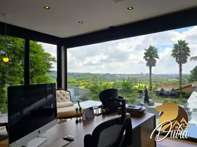 SÃO PAULO II Granja Viana 1300m² 05 Dormitórios 05 Suítes 4 Vagas