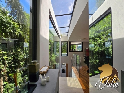 SÃO PAULO II Granja Viana 1300m² 05 Dormitórios 05 Suítes 4 Vagas