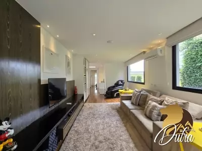 SÃO PAULO II Granja Viana 1300m² 05 Dormitórios 05 Suítes 4 Vagas