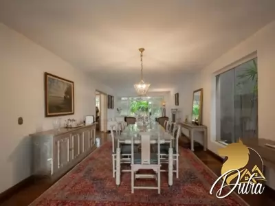 Sobrado Jardim Paulistano 240m² 05 Dormitórios 01 Suítes 5 Vagas