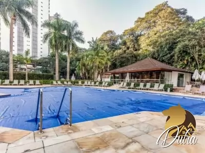 Condominio da Chacara Santa Helena Santo Amaro 350m² 04 Dormitórios 04 Suítes 3 Vagas