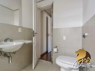 Parque dos Jerivás Moema 227m² 04 Dormitórios 02 Suítes 3 Vagas